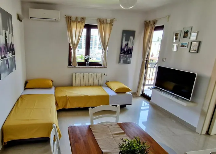 Alba Ii Appartement *